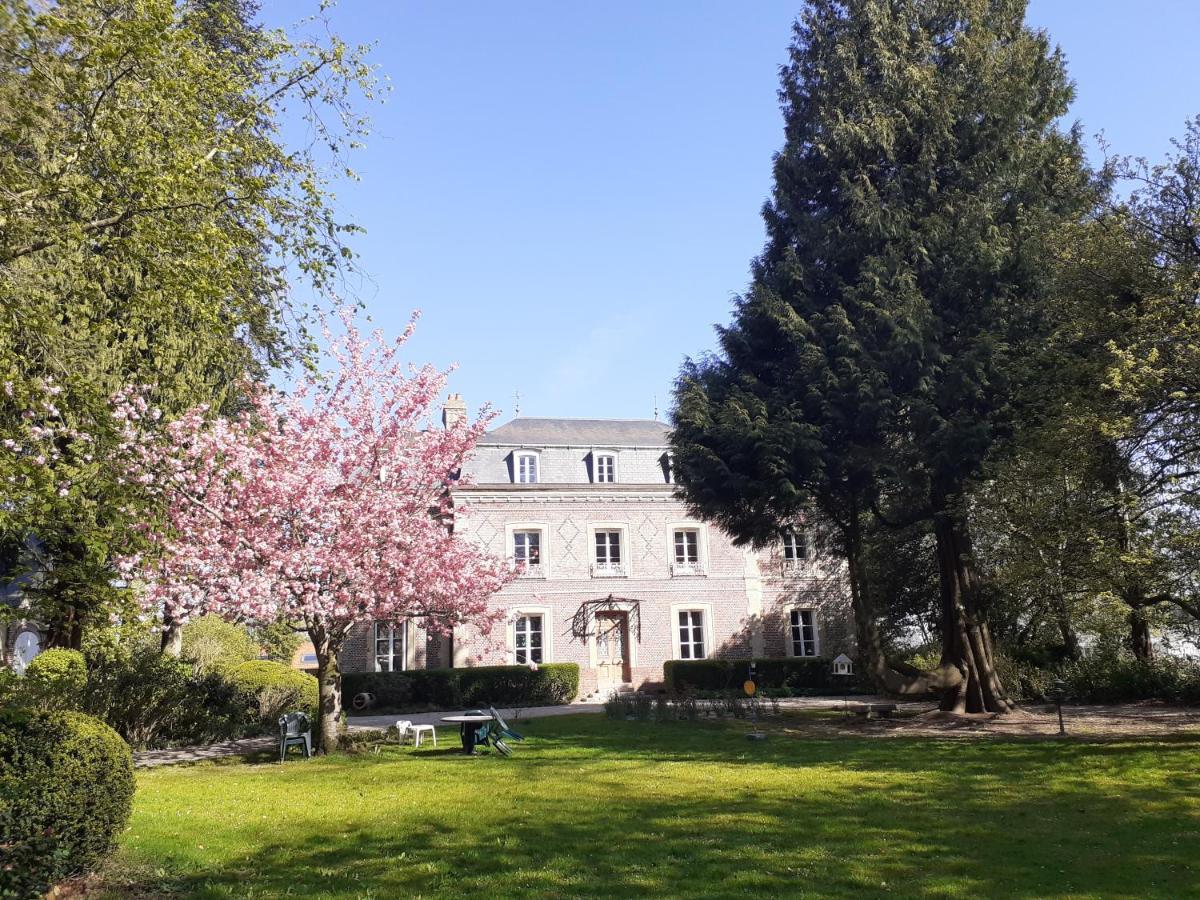 Les Gites Du Chateau De Maltot Saint-Ouen-du-Breuil Kültér fotó